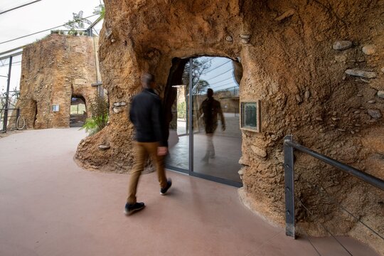 Lewa Savanne - Automatische Schiebetüren für die neue Perle des Zoo Zürich