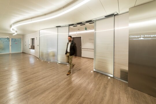 La sécurité d'un hôpital, le confort d'une clinique