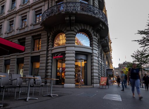 Un nouveau magasin phare à la meilleure adresse - Confiserie Bachmann