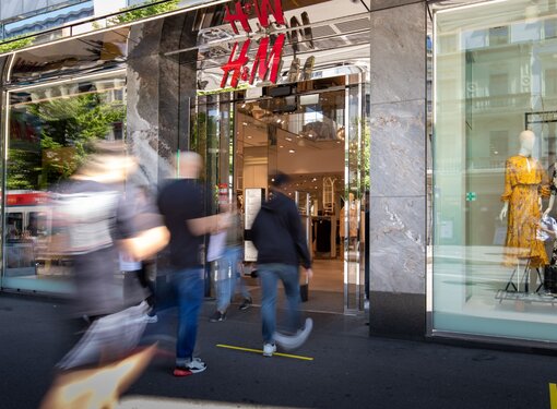 record FlowControl - contrôle du flux de personnes chez H&M à Zürich